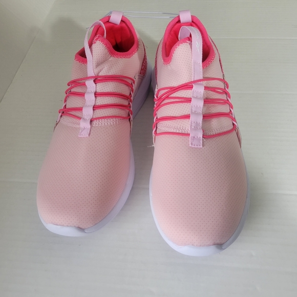 Sold NWOT Reebok Womens Slip-On Pink Sneakers Shoes 096069 Size 6 - Picture 2 of 10